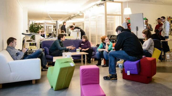 Quels sont les avantages du coworking pour les freelances et les entrepreneurs ?